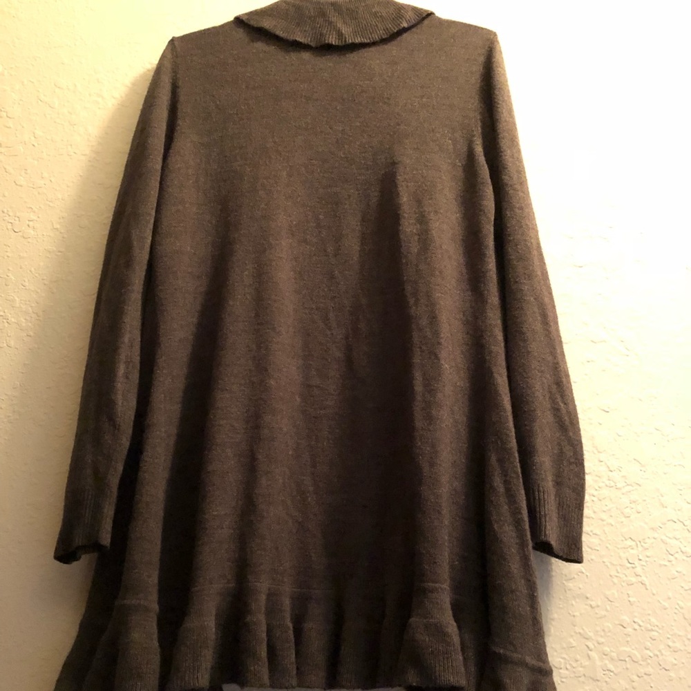 Black Ruffled cardigan - Picture 3 of 4